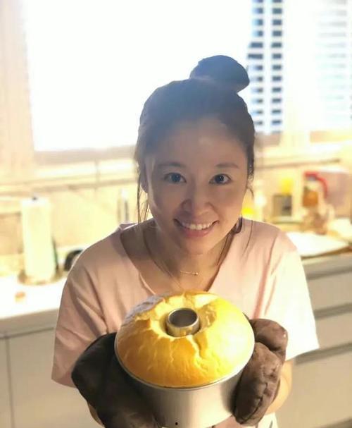 小瓜吃瓜娱乐,揭秘娱乐圈幕后故事，带你领略明星真实生活